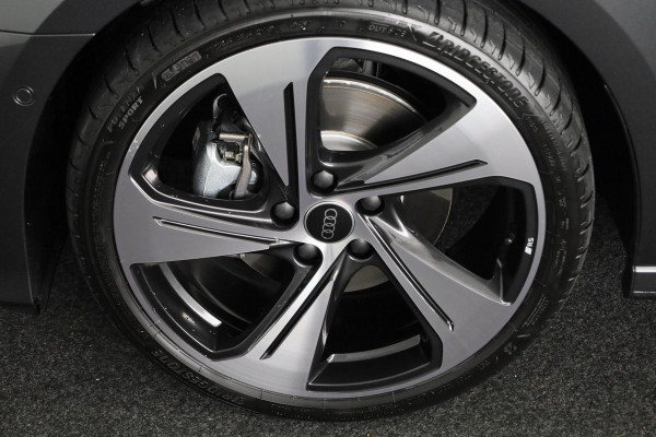 Audi A3 Limousine 35 TFSI S edition 150pk S-tronic | Private lease vanaf € 811,- pm | Facelift | Audi Connect nav&Info plus |  19 inch lichtmetalen velgen | Achteruitrijcamera