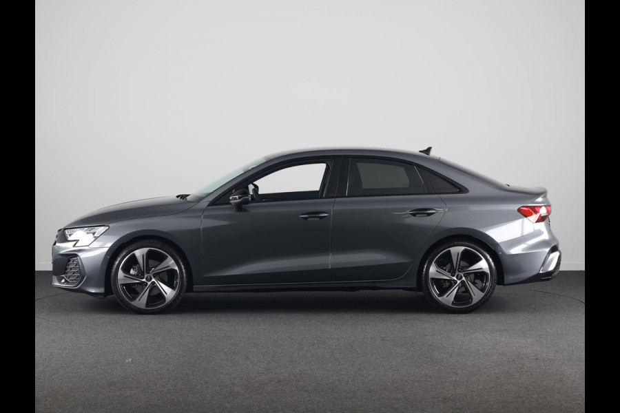 Audi A3 Limousine 35 TFSI S edition 150pk S-tronic | Private lease vanaf € 811,- pm | Facelift | Audi Connect nav&Info plus |  19 inch lichtmetalen velgen | Achteruitrijcamera