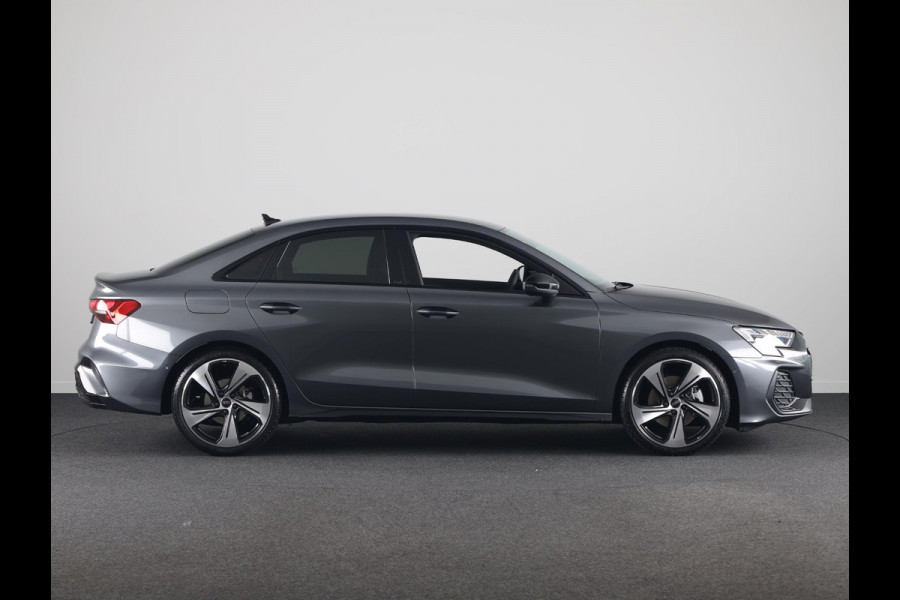 Audi A3 Limousine 35 TFSI S edition 150pk S-tronic | Private lease vanaf € 811,- pm | Facelift | Audi Connect nav&Info plus |  19 inch lichtmetalen velgen | Achteruitrijcamera