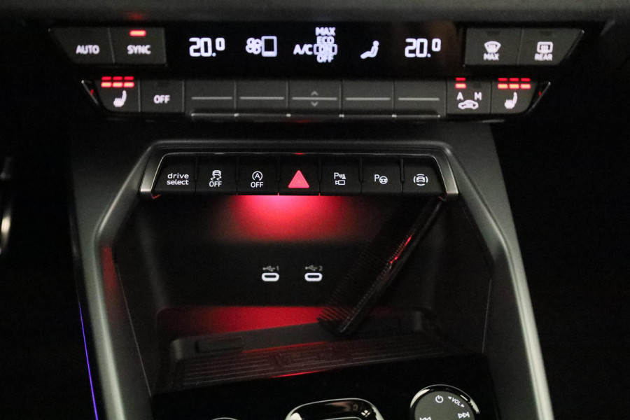 Audi A3 Limousine 35 TFSI S edition 150pk S-tronic | Private lease vanaf € 811,- pm | Facelift | Audi Connect nav&Info plus |  19 inch lichtmetalen velgen | Achteruitrijcamera