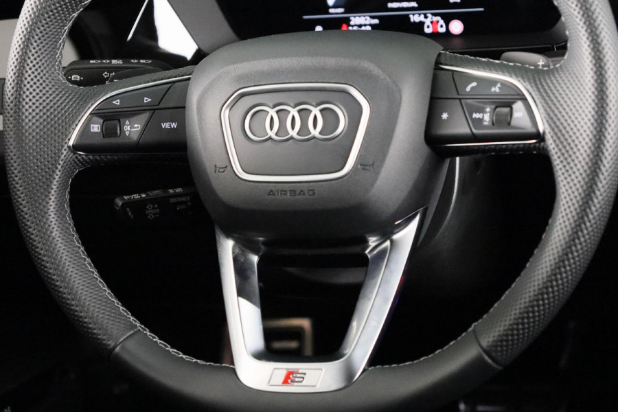 Audi A3 Limousine 35 TFSI S edition 150pk S-tronic | Private lease vanaf € 811,- pm | Facelift | Audi Connect nav&Info plus |  19 inch lichtmetalen velgen | Achteruitrijcamera