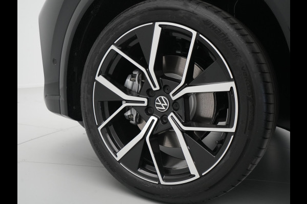 Volkswagen Tiguan R-Line Edition - eHybrid | 'App-Connect' draadloze smartphone integratie | Automatische afstandsregeling (Adaptive Cruise Control) | Black Style Pakket
