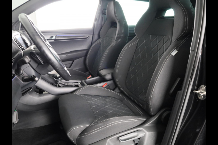 Škoda Karoq 1.5 TSI ACT Sportline Business 150pk DSG | Panoramadak | 19 inch Lichtmetalen velgen | Navigatie | Virtual Cockpit