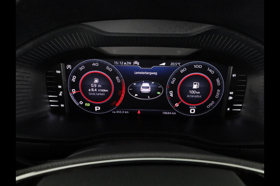 Škoda Karoq 1.5 TSI ACT Sportline Business 150pk DSG | Panoramadak | 19 inch Lichtmetalen velgen | Navigatie | Virtual Cockpit