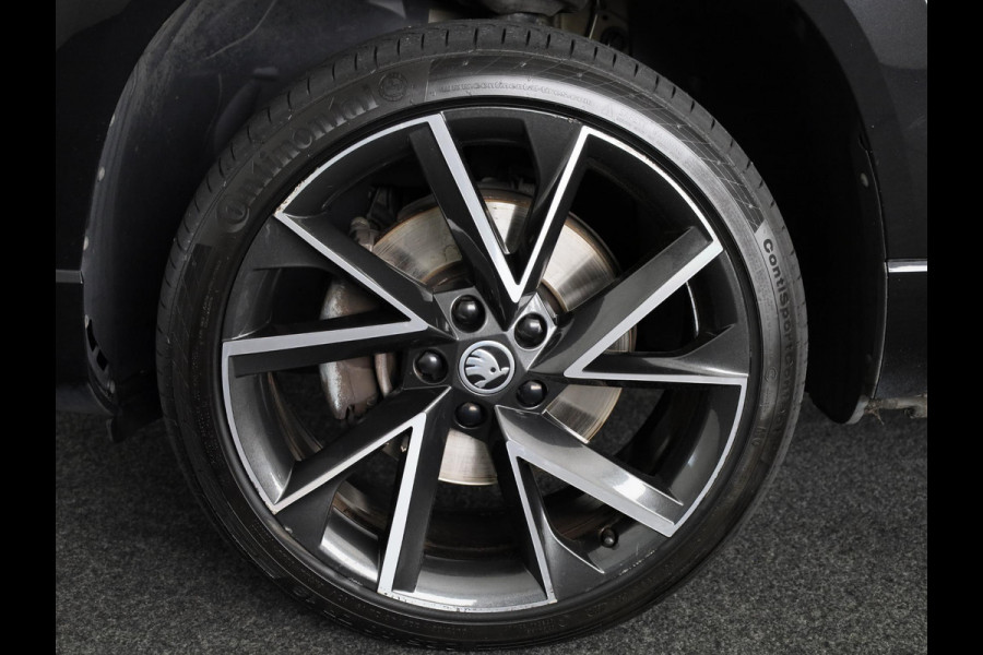 Škoda Karoq 1.5 TSI ACT Sportline Business 150pk DSG | Panoramadak | 19 inch Lichtmetalen velgen | Navigatie | Virtual Cockpit