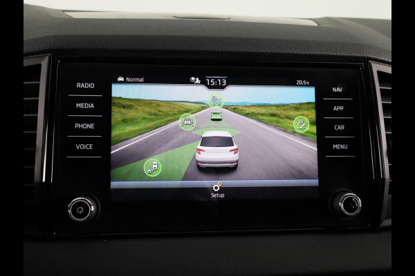 Škoda Karoq 1.5 TSI ACT Sportline Business 150pk DSG | Panoramadak | 19 inch Lichtmetalen velgen | Navigatie | Virtual Cockpit