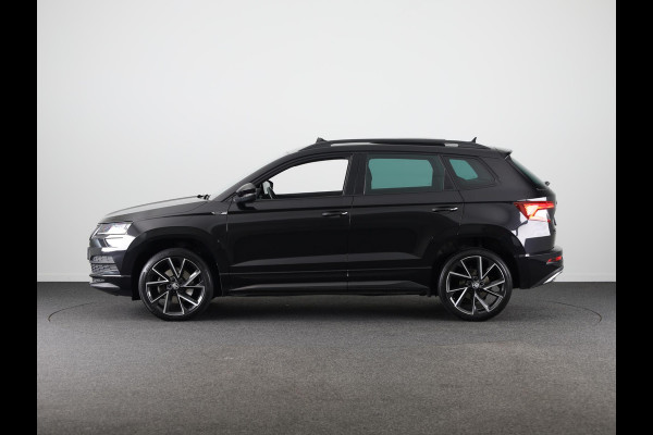 Škoda Karoq 1.5 TSI ACT Sportline Business 150pk DSG | Panoramadak | 19 inch Lichtmetalen velgen | Navigatie | Virtual Cockpit