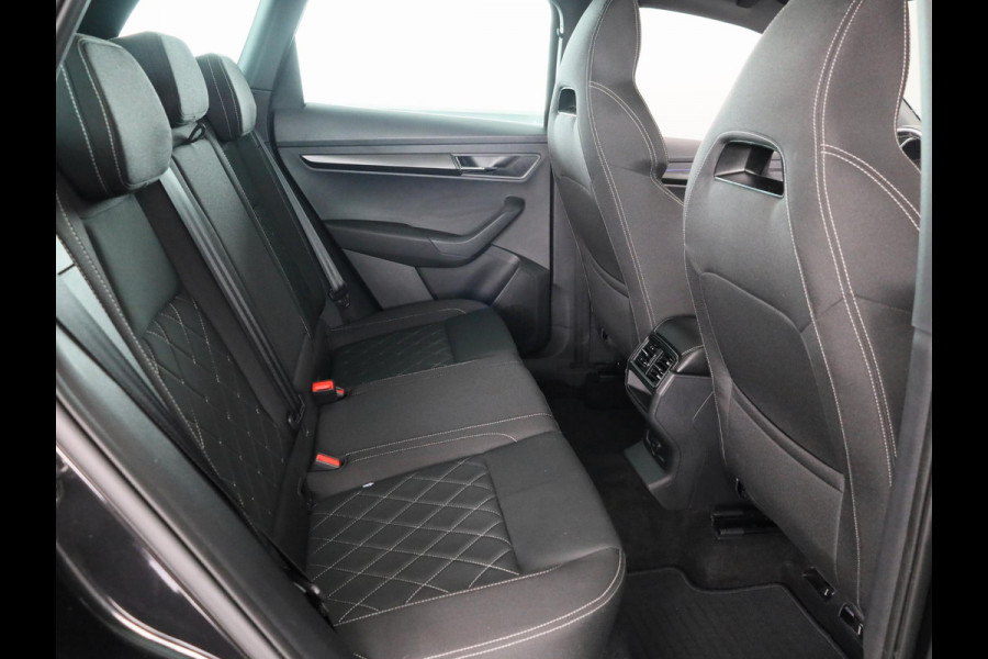 Škoda Karoq 1.5 TSI ACT Sportline Business 150pk DSG | Panoramadak | 19 inch Lichtmetalen velgen | Navigatie | Virtual Cockpit