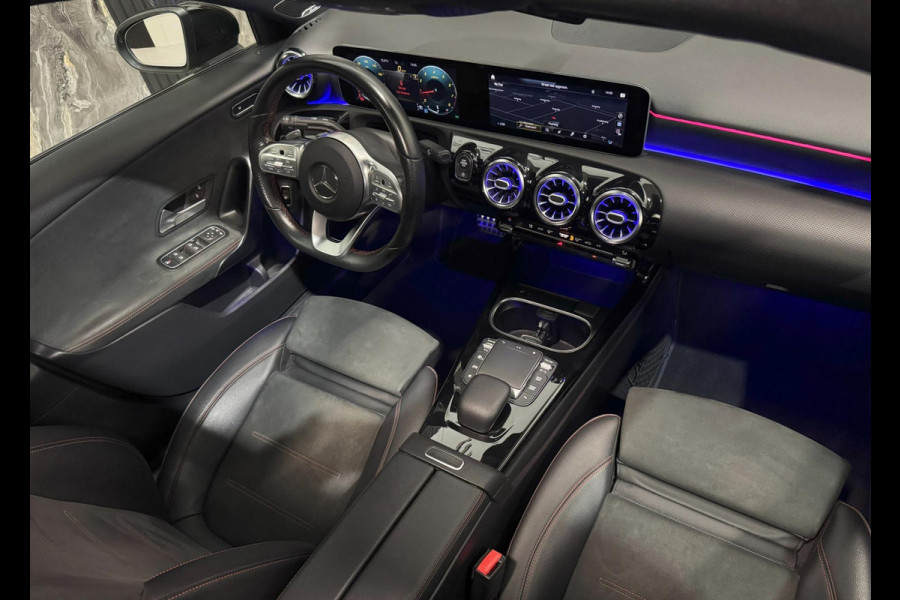 Mercedes-Benz A-Klasse 200 AMG Launch Edit|PANO|SFEER|A35 Pack|BURMESTER