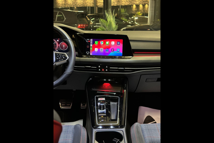 Volkswagen Golf 2.0 TSI GTI|PANO|BOMVOL
