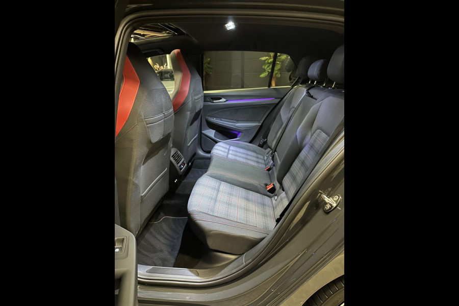 Volkswagen Golf 2.0 TSI GTI|PANO|BOMVOL