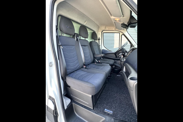 Iveco Daily 35C18V 3.0 automaat bakwagen met laadklep