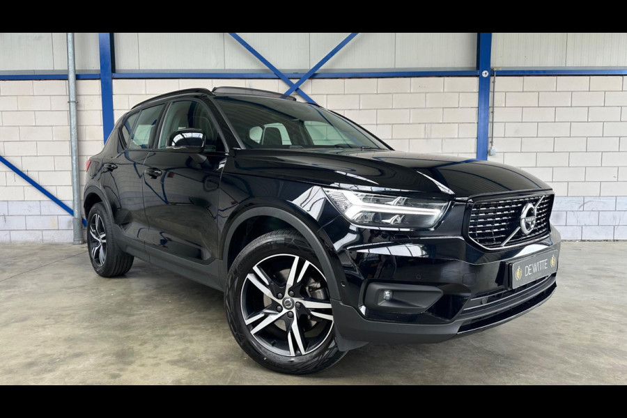 Volvo XC40 2.0 B4 R-Design Pano| Blis|Keyless|R-Camera|Full