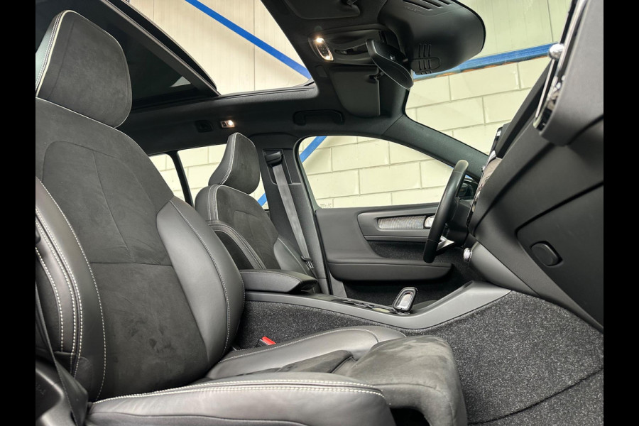 Volvo XC40 2.0 B4 R-Design Pano| Blis|Keyless|R-Camera|Full