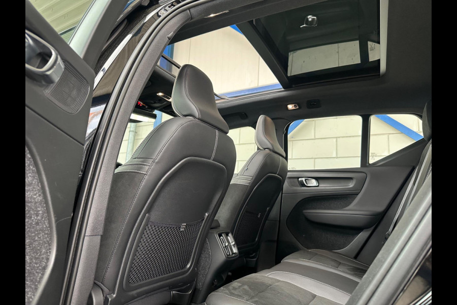 Volvo XC40 2.0 B4 R-Design Pano| Blis|Keyless|R-Camera|Full