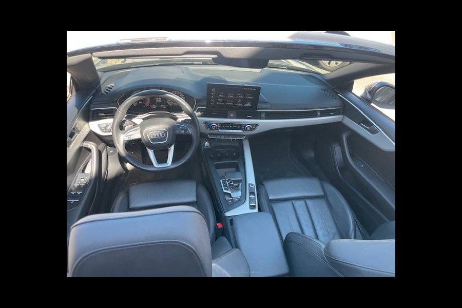 Audi A5 Cabriolet 40 Tfsi S-Tronic (150kW/204pk) ** MATRIX, LEDER, VIRTUAL, NEKVERW, 18-inch LMV, ADAPT. CRUISE ** 1e EIG - € 28.600,= onder NP ** ** INFORMEER OOK NAAR ONZE AANTREKKELIJKE FINANCIAL-LEASE TARIEVEN **
