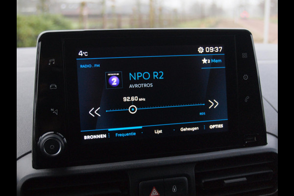 Peugeot Partner 1.5 BlueHDI Premium | Dubbele schuifdeur | Automaat | Apple Carplay | Cruise Control | Parkeersensoren |
