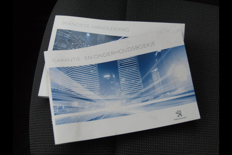 Peugeot Partner 1.5 BlueHDI Premium | Dubbele schuifdeur | Automaat | Apple Carplay | Cruise Control | Parkeersensoren |