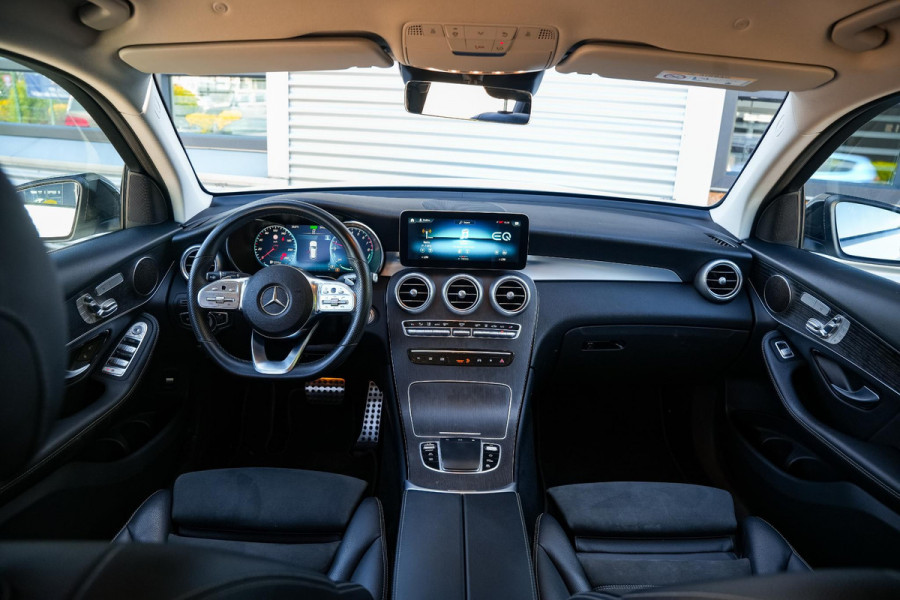 Mercedes-Benz GLC 300e 4MATIC 63 AMG Pakket Adapt. Cruise LED Memory Stoelverw. Camera DAB+ 20''LM
