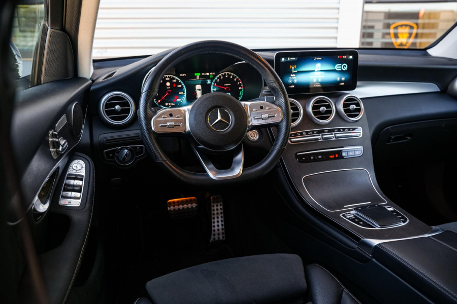 Mercedes-Benz GLC 300e 4MATIC 63 AMG Pakket Adapt. Cruise LED Memory Stoelverw. Camera DAB+ 20''LM