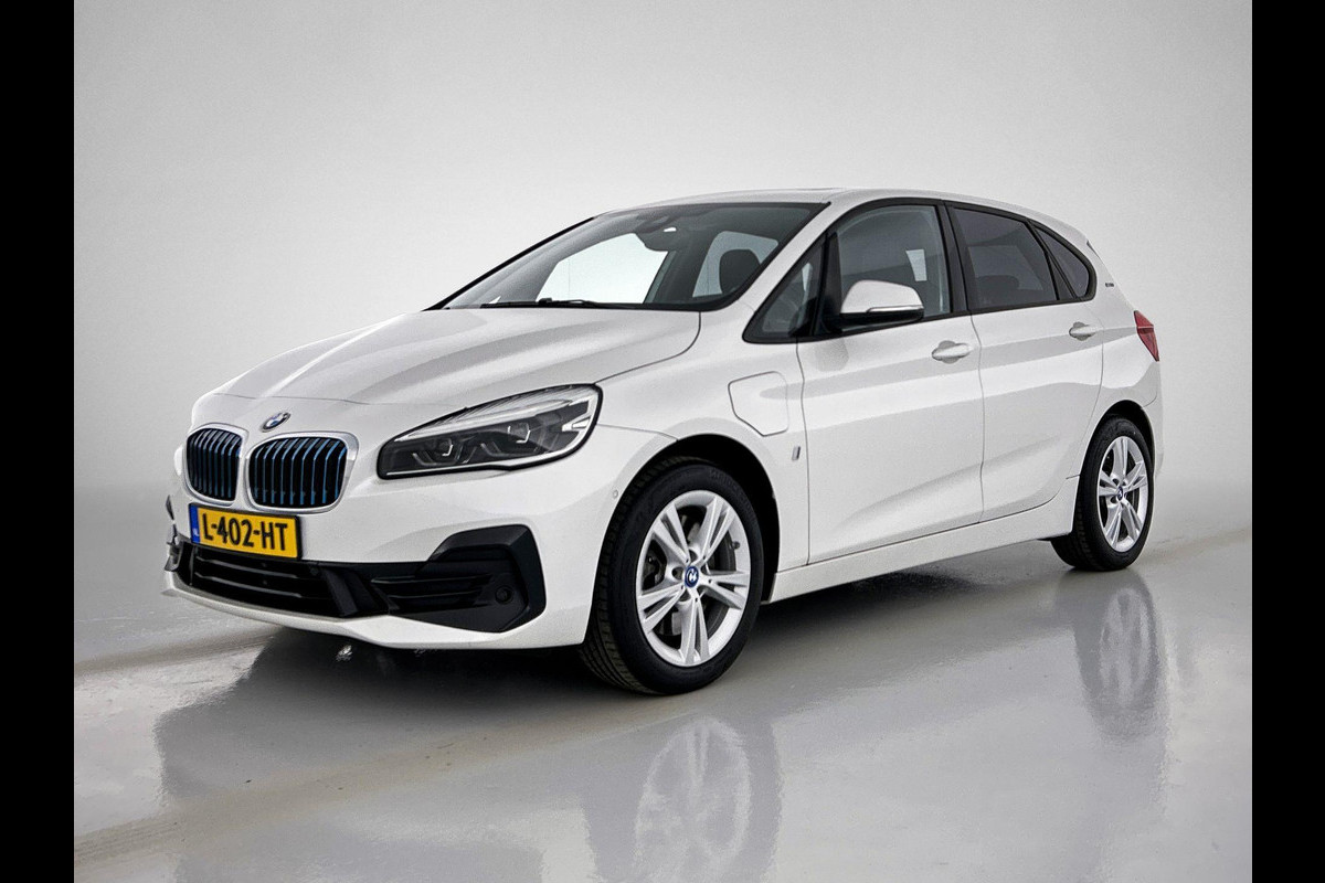 BMW 2 Serie Active Tourer 225xe iPerformance(Goed OnderH, Panoramadak, Stoelv, Navi, Climate Con, PDC, Etc) BMW 2 Serie Active Tourer 225xe iPerformance(Goed OnderH, Panoramadak, Stoelv, Navi, Climate Con, PDC, Etc)