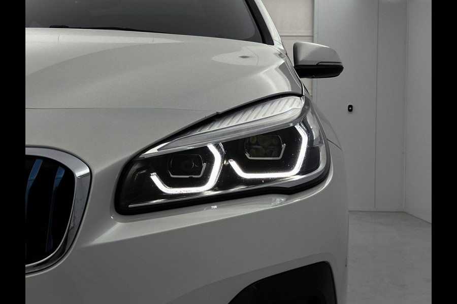 BMW 2 Serie Active Tourer 225xe iPerformance(Goed OnderH, Panoramadak, Stoelv, Navi, Climate Con, PDC, Etc)