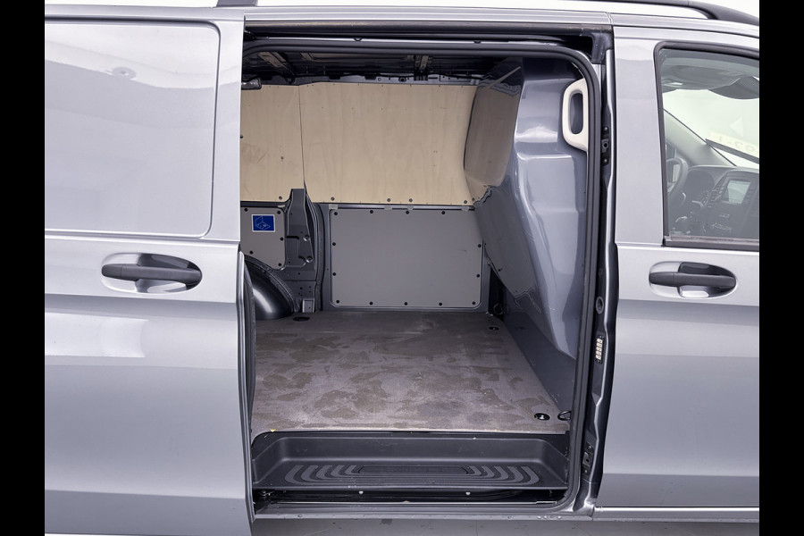 Mercedes-Benz Vito 110 CDI Lang 24 Maanden Certified Garantie Navigatie Achteruitrijcamera Apple Carplay/Android Auto Cruise Control Betimmering
