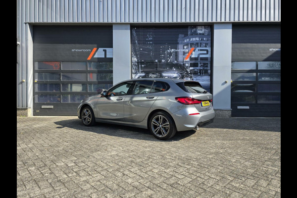 BMW 1-serie 118i Introduction Edition|AUTOMAAT|LED|VIRTUAL CP|NAVI