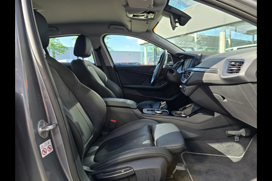 BMW 1-serie 118i Introduction Edition|AUTOMAAT|LED|VIRTUAL CP|NAVI