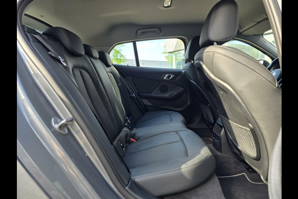 BMW 1-serie 118i Introduction Edition|AUTOMAAT|LED|VIRTUAL CP|NAVI