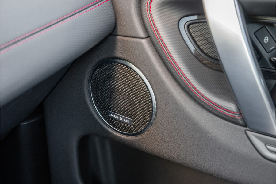 Land Rover Discovery Sport D240 R-Dynamic SE -Standkachel-Trekhaak