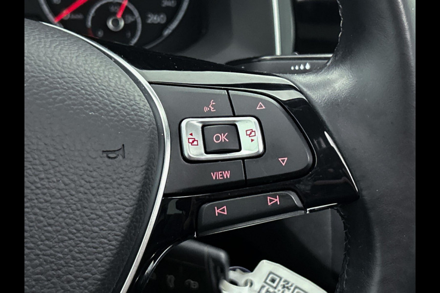 Volkswagen Polo 1.0 TSI Highline R-line (1e eig, NL-auto, Dealer onderH, Panorama, Nav, Carplay, Adaptive Cruise Control, Etc)