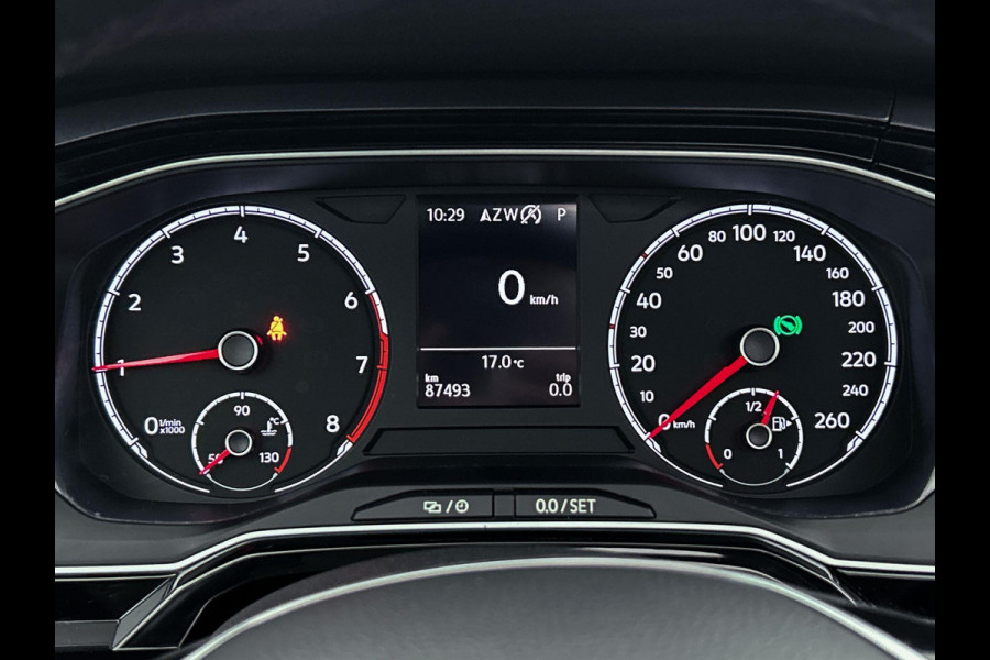 Volkswagen Polo 1.0 TSI Highline R-line (1e eig, NL-auto, Dealer onderH, Panorama, Nav, Carplay, Adaptive Cruise Control, Etc)