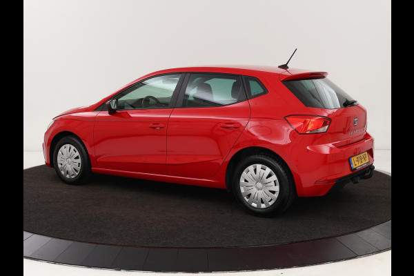 Seat Ibiza 1.0 TSI Style Intens | Carplay | Trekhaak | Navigatie | Climate control | Camera | Cruise control | Parkeerhulp | Bluetooth