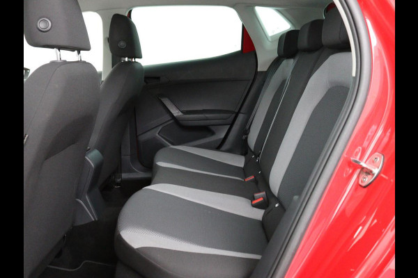 Seat Ibiza 1.0 TSI Style Intens | Carplay | Trekhaak | Navigatie | Climate control | Camera | Cruise control | Parkeerhulp | Bluetooth