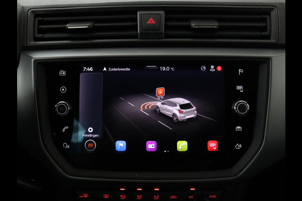 Seat Ibiza 1.0 TSI Style Intens | Carplay | Trekhaak | Navigatie | Climate control | Camera | Cruise control | Parkeerhulp | Bluetooth