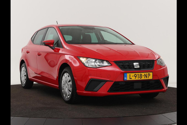 Seat Ibiza 1.0 TSI Style Intens | Carplay | Trekhaak | Navigatie | Climate control | Camera | Cruise control | Parkeerhulp | Bluetooth
