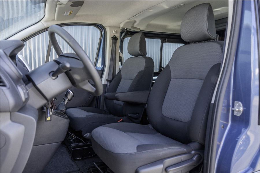 Renault Trafic 1.6 dCi | L2H1 | 5-Zits | Zijschuifdeur R+L | LED | Navi | Airco | Cruise | PDC | Euro 6
