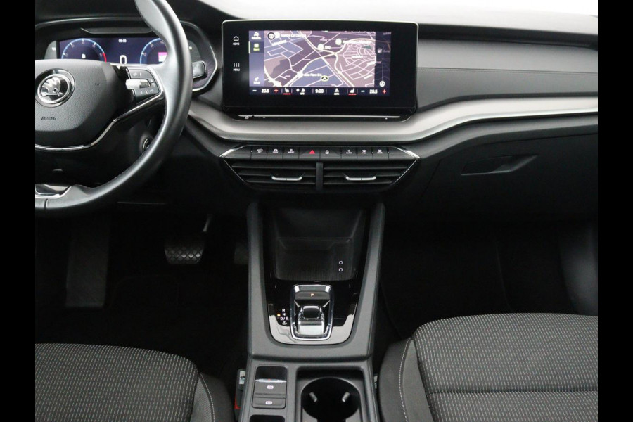 Škoda Octavia 1.0 TSI Business Edition | Stoelverwarming | Camera | Carplay | Full LED | Navigatie | Parkeerhulp | Climate control | Cruise control