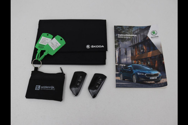 Škoda Octavia 1.0 TSI Business Edition | Stoelverwarming | Camera | Carplay | Full LED | Navigatie | Parkeerhulp | Climate control | Cruise control