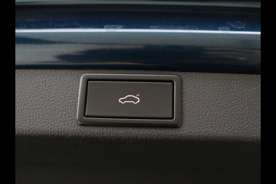 Škoda Octavia 1.0 TSI Business Edition | Stoelverwarming | Camera | Carplay | Full LED | Navigatie | Parkeerhulp | Climate control | Cruise control