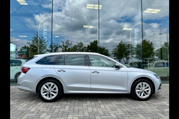 Škoda Octavia Combi 1.0 e-TSI Business Edition Plus Automaat (DSG) Pano, Elek Trekhaak, Virtual Cockpit, CarPlay, Keyless