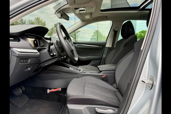 Škoda Octavia Combi 1.0 e-TSI Business Edition Plus Automaat (DSG) Pano, Elek Trekhaak, Virtual Cockpit, CarPlay, Keyless