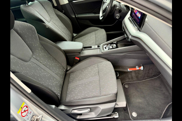 Škoda Octavia Combi 1.0 e-TSI Business Edition Plus Automaat (DSG) Pano, Elek Trekhaak, Virtual Cockpit, CarPlay, Keyless