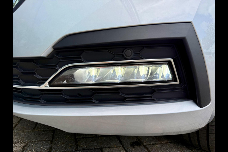 Škoda Octavia Combi 1.0 e-TSI Business Edition Plus Automaat (DSG) Pano, Elek Trekhaak, Virtual Cockpit, CarPlay, Keyless