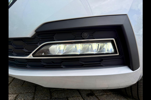 Škoda Octavia Combi 1.0 e-TSI Business Edition Plus Automaat (DSG) Pano, Elek Trekhaak, Virtual Cockpit, CarPlay, Keyless