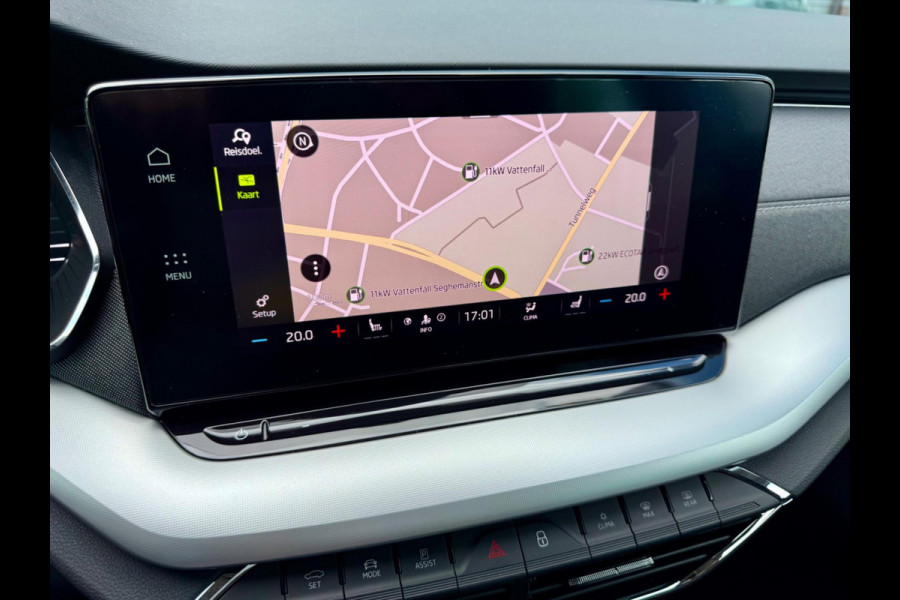 Škoda Octavia Combi 1.0 e-TSI Business Edition Plus Automaat (DSG) Pano, Elek Trekhaak, Virtual Cockpit, CarPlay, Keyless