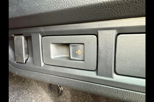 Škoda Octavia Combi 1.0 e-TSI Business Edition Plus Automaat (DSG) Pano, Elek Trekhaak, Virtual Cockpit, CarPlay, Keyless