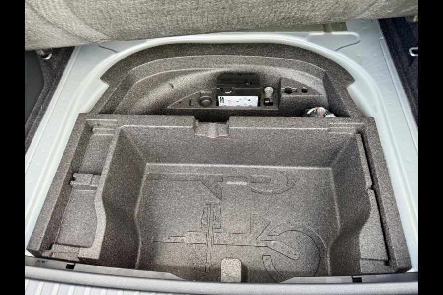 Škoda Octavia Combi 1.0 e-TSI Business Edition Plus Automaat (DSG) Pano, Elek Trekhaak, Virtual Cockpit, CarPlay, Keyless