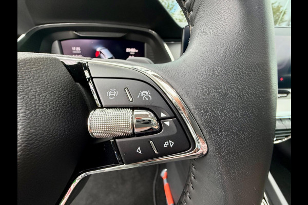 Škoda Octavia Combi 1.0 e-TSI Business Edition Plus Automaat (DSG) Pano, Elek Trekhaak, Virtual Cockpit, CarPlay, Keyless